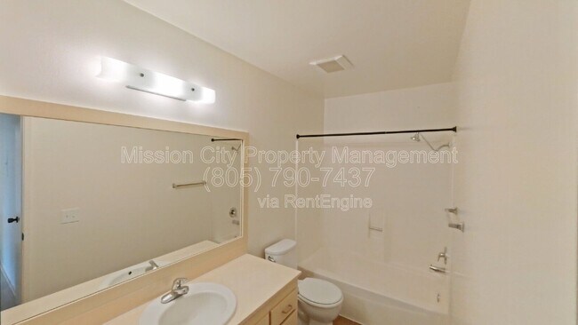 Building Photo - 29 Dearborn Pl