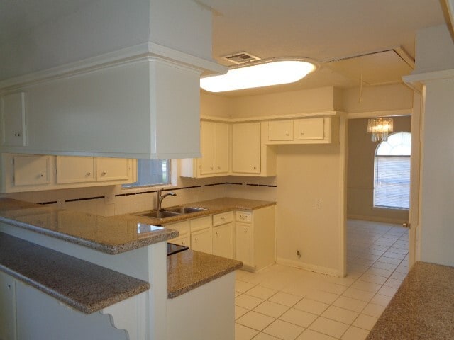 Building Photo - 11815 Gardenglen Dr