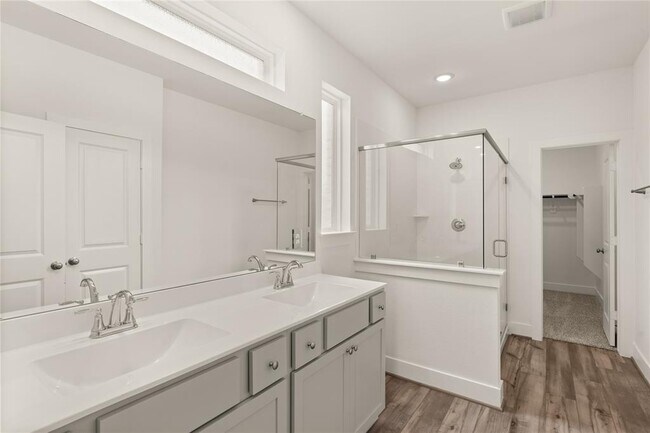 Building Photo - 16783 N Marie Vlg Dr