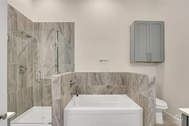 Building Photo - 1209 Beaconsfield Lane