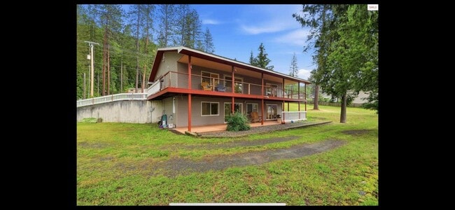 Building Photo - 955 Bottle Bay Rd