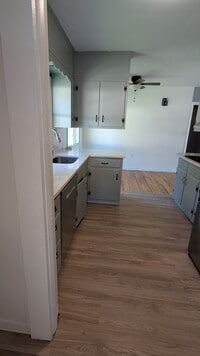 Building Photo - 102 County Rd 639