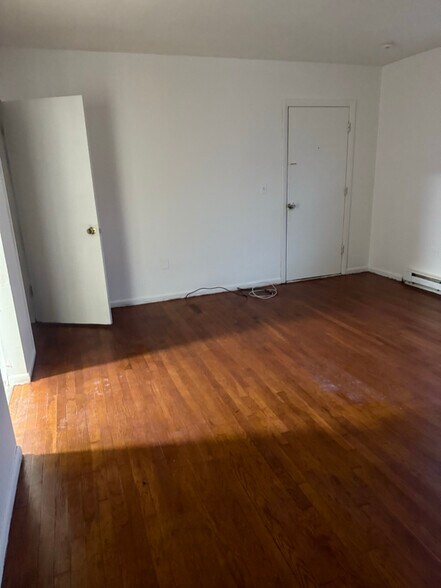 Building Photo - 15 Stevens Rd