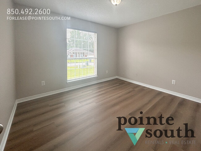 Building Photo - 11730 Madrone Ln