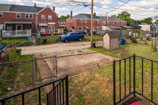 Building Photo - 710 Edmondson Ave