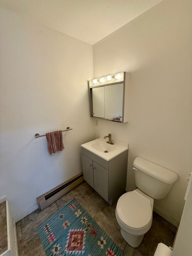 Building Photo - 2311/2313 W Foothills Drive