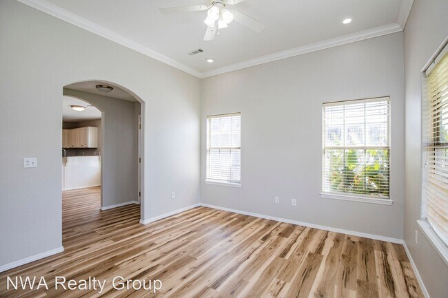 Building Photo - 2 br, 2 bath House - 3906 SW Gibson