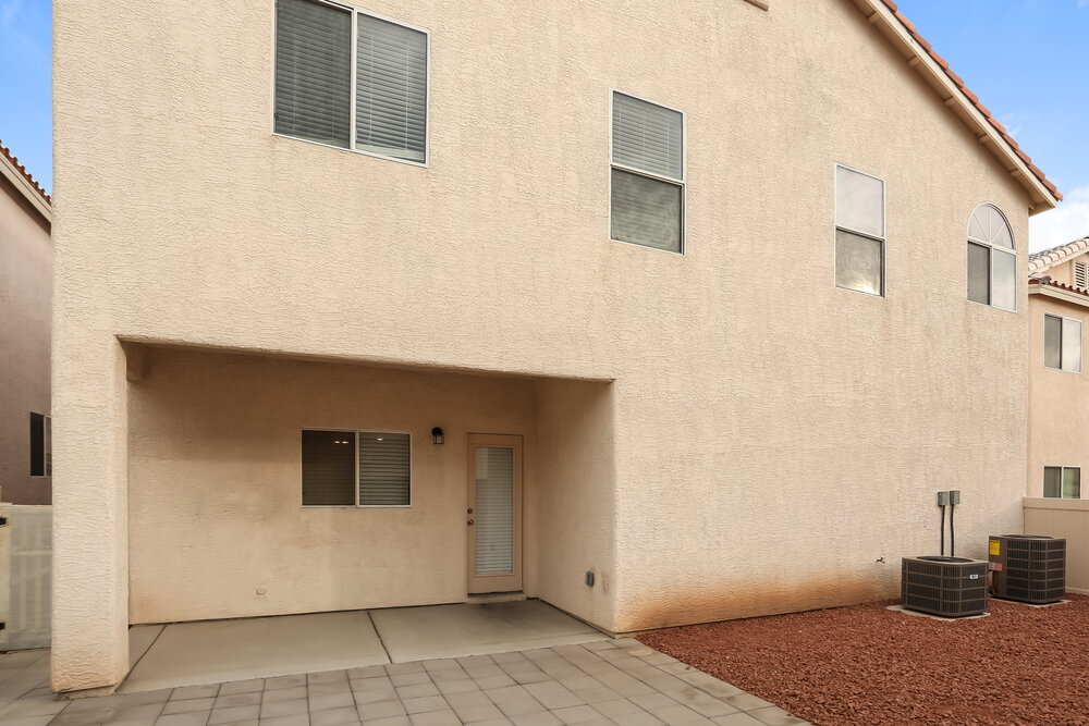 Building Photo - 9007 Snowtrack Ave