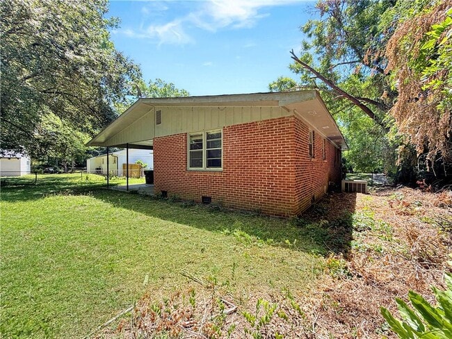 Building Photo - 10624 Woodcock St