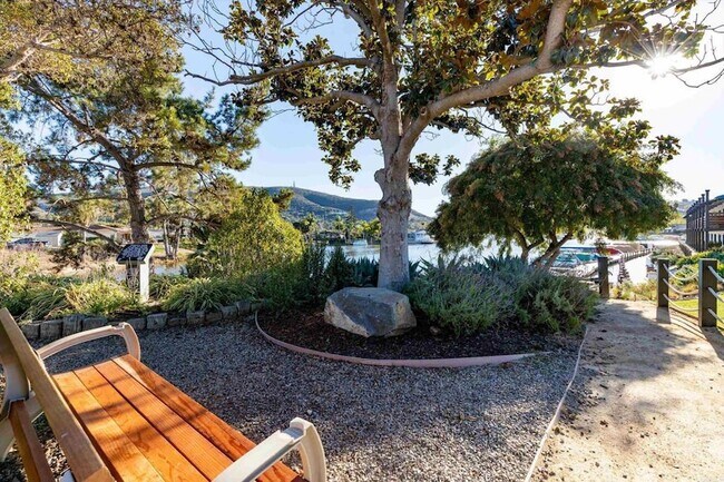 Building Photo - 1304 San Julian Dr