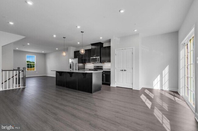 Building Photo - 8334 Graham Patrick Ave