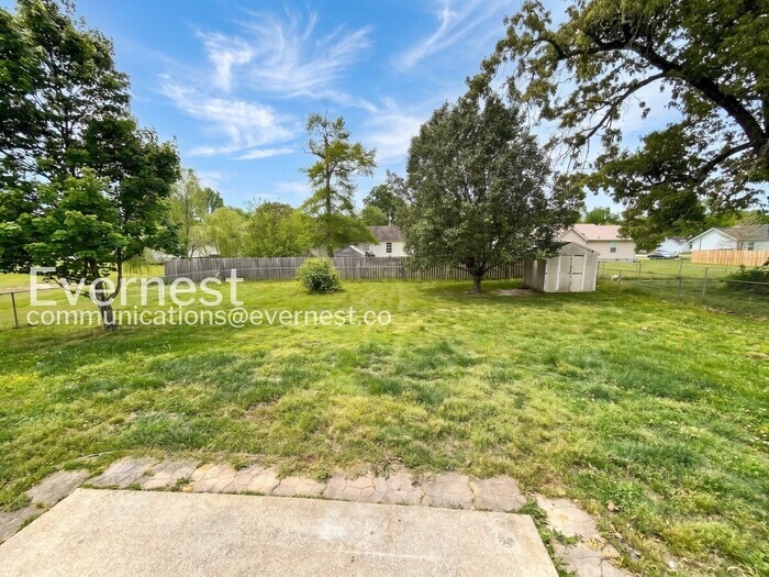 Building Photo - 209 Loch Lomand Dr