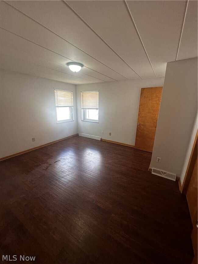 Building Photo - 1779 Liberty Dr