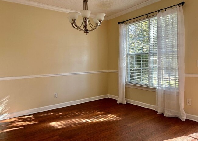 Building Photo - Available June 1st. Gorgeous 3 BR/2 BA Home Available in Desirable Whitney Lakes!