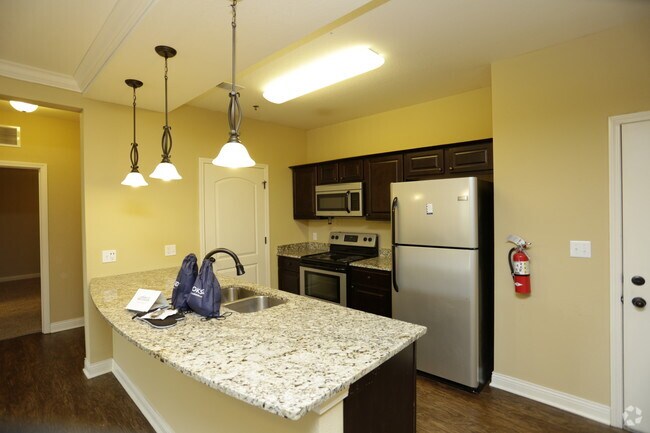 4BR, 4BA - Deschutes One_1680 SF - Brookside