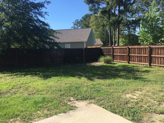 Building Photo - LENA SPRINGS ESTATES