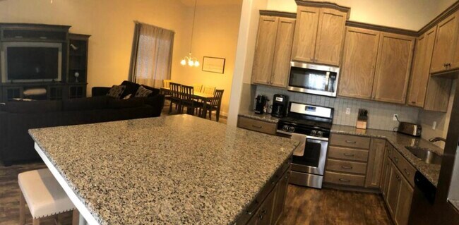 Building Photo - 1780 N Snowfield Pl