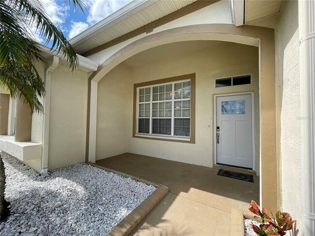 Building Photo - 1333 Flaxwood Ave