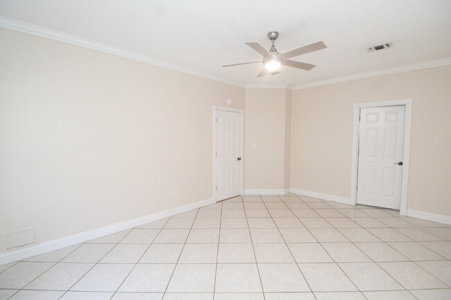 Building Photo - Spacious 3BR/3BA Holley by the Sea Home wi...