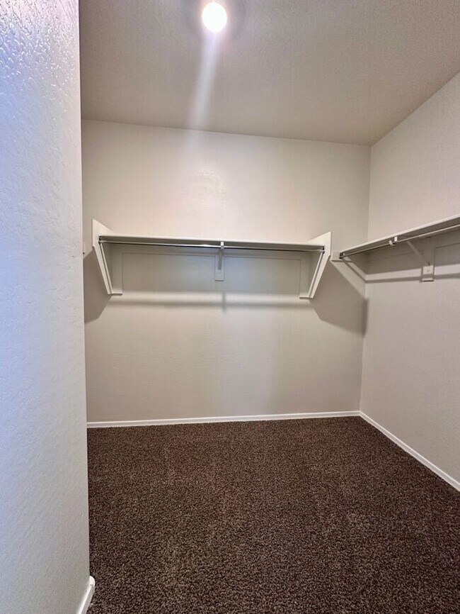 Building Photo - MOVE IN SPECIALS!! Large Backyard with thi...