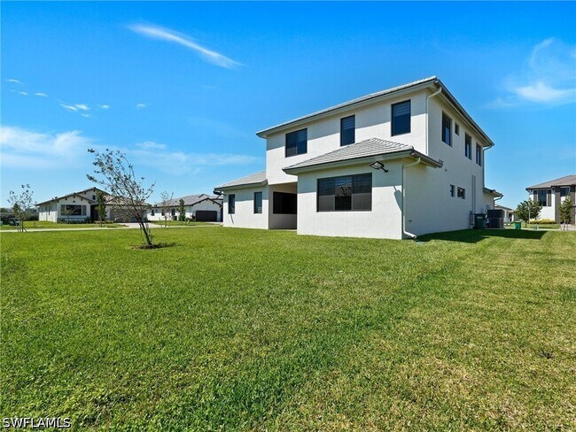 Building Photo - 5126 Panella Ave