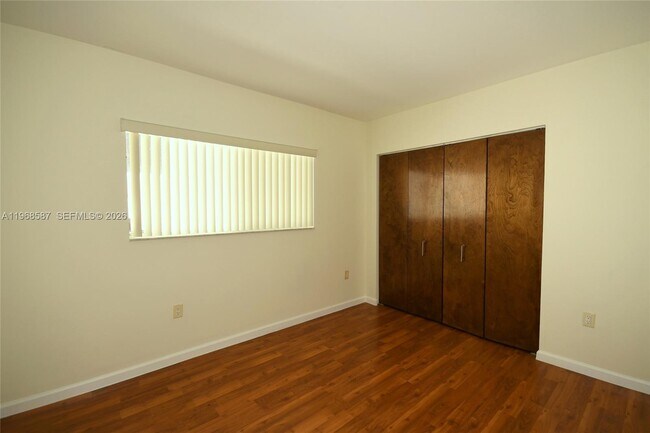 Building Photo - 2780 SW 33rd Ave