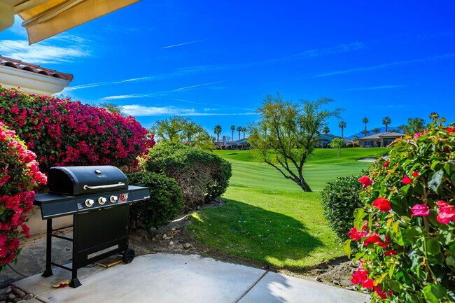 Building Photo - 149 Rainbird Cir