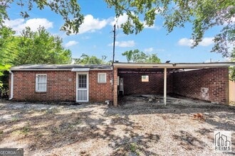Building Photo - 1926 Howard Ave
