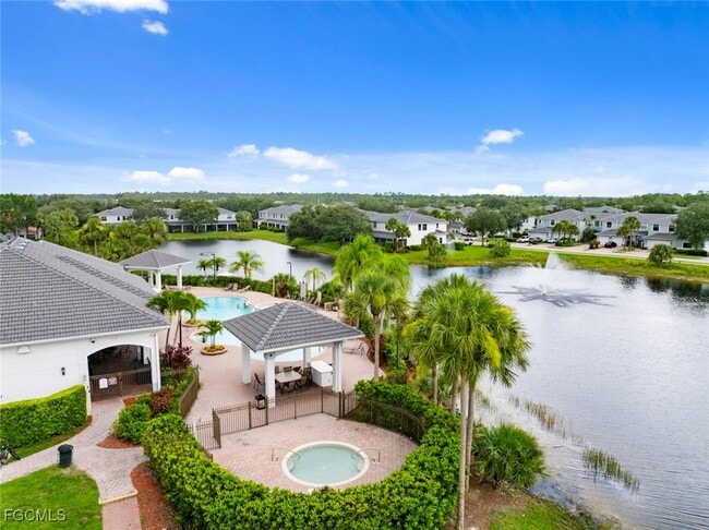 Building Photo - 14617 Sutherland Ave