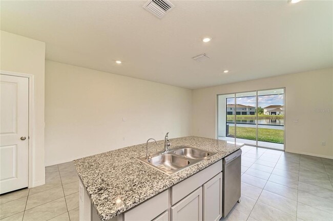 Building Photo - 11419 Planetree Pl