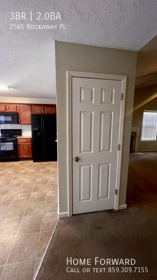 Building Photo - 2565 Rockaway Pl