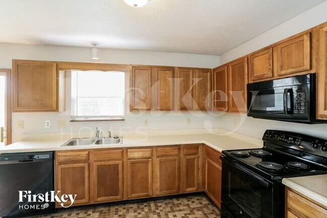 Building Photo - 11225 Pine Mountain Pl