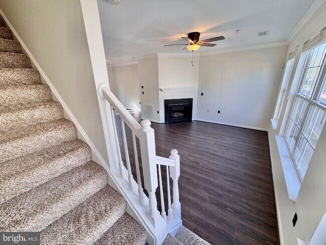 Building Photo - 21842 Jarvis Square