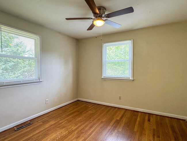 Building Photo - 3413 Granby St
