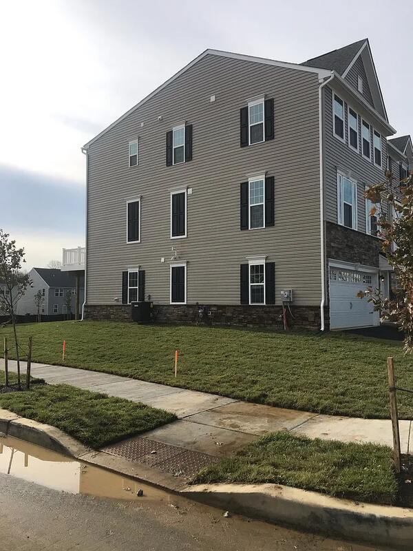 Building Photo - 301 Theodora Way