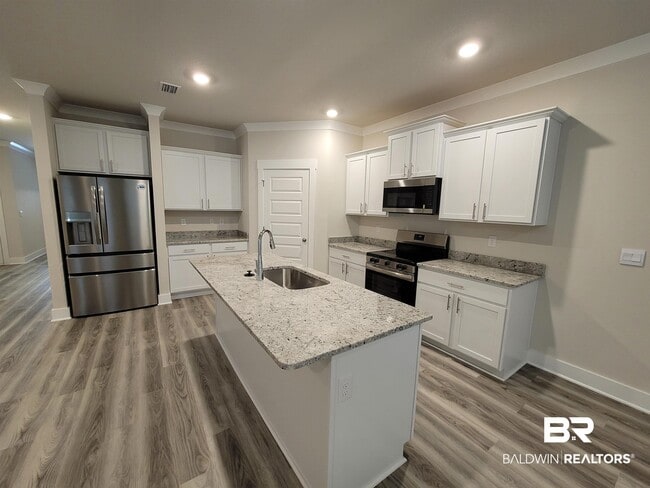 Building Photo - 1045 Hayward Lp