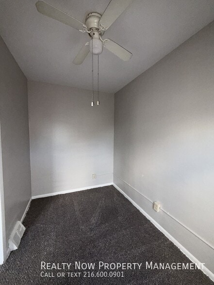 Building Photo - 3417 Storer Ave