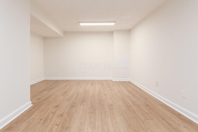Building Photo - 8407 Covered Wagon Ct