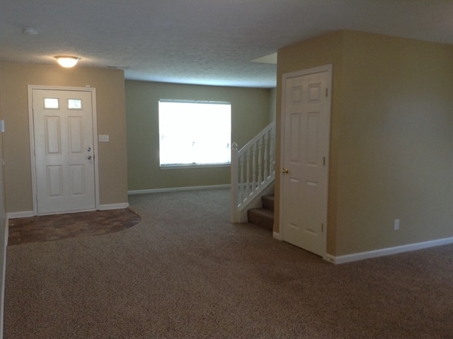 Building Photo - 2493 Monarchy Ln