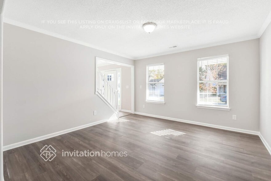 Building Photo - 3613 Kristofer Dr