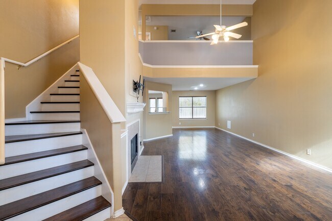 Building Photo - 11543 Wood Hbr