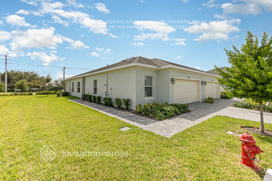 Primary Photo - 1201 Preston Ests Cir