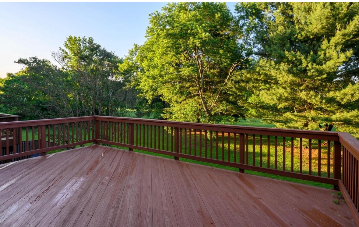 Building Photo - 2510 Smoketree Ln