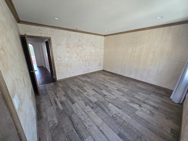 Building Photo - 705 Balboa Ave