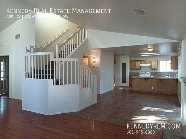 Building Photo - 37551 Deville St