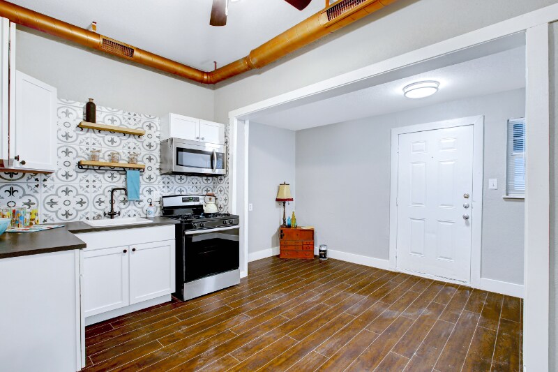 Building Photo - 438 Pruitt Ave