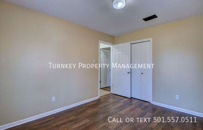 Building Photo - 202 Overland Trail