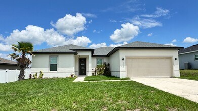 Building Photo - Beautiful 4 Br/2 Ba Home in Poinciana!!