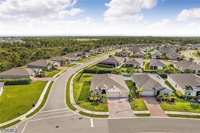 Building Photo - 3391 Acapulco Cir