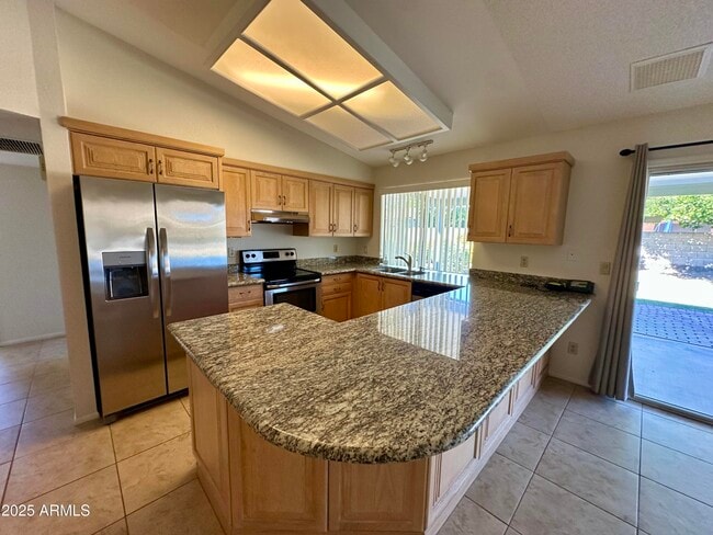 Building Photo - 6228 E Nisbet Rd